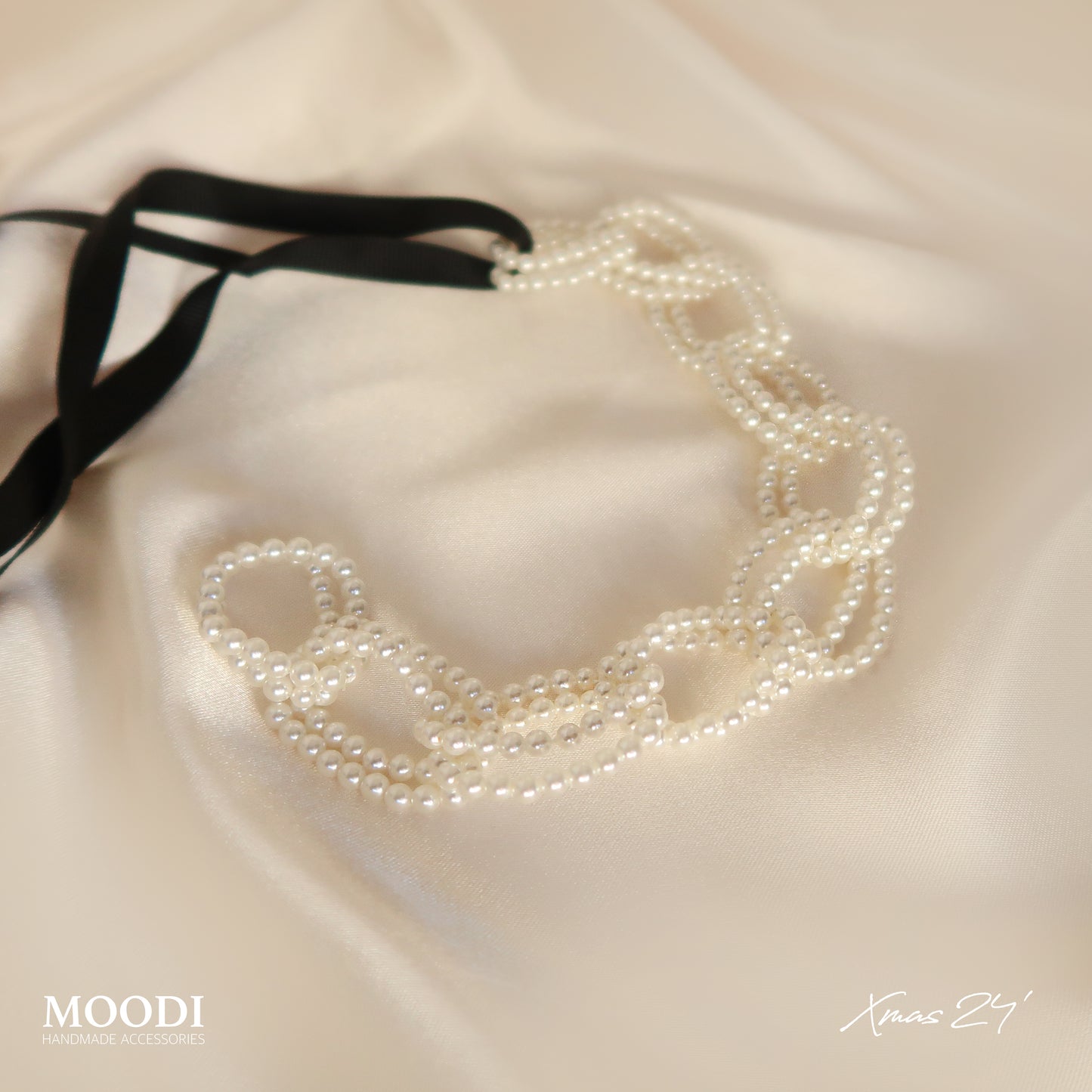 Pearl Choker with Ribbon "LindsyHey"