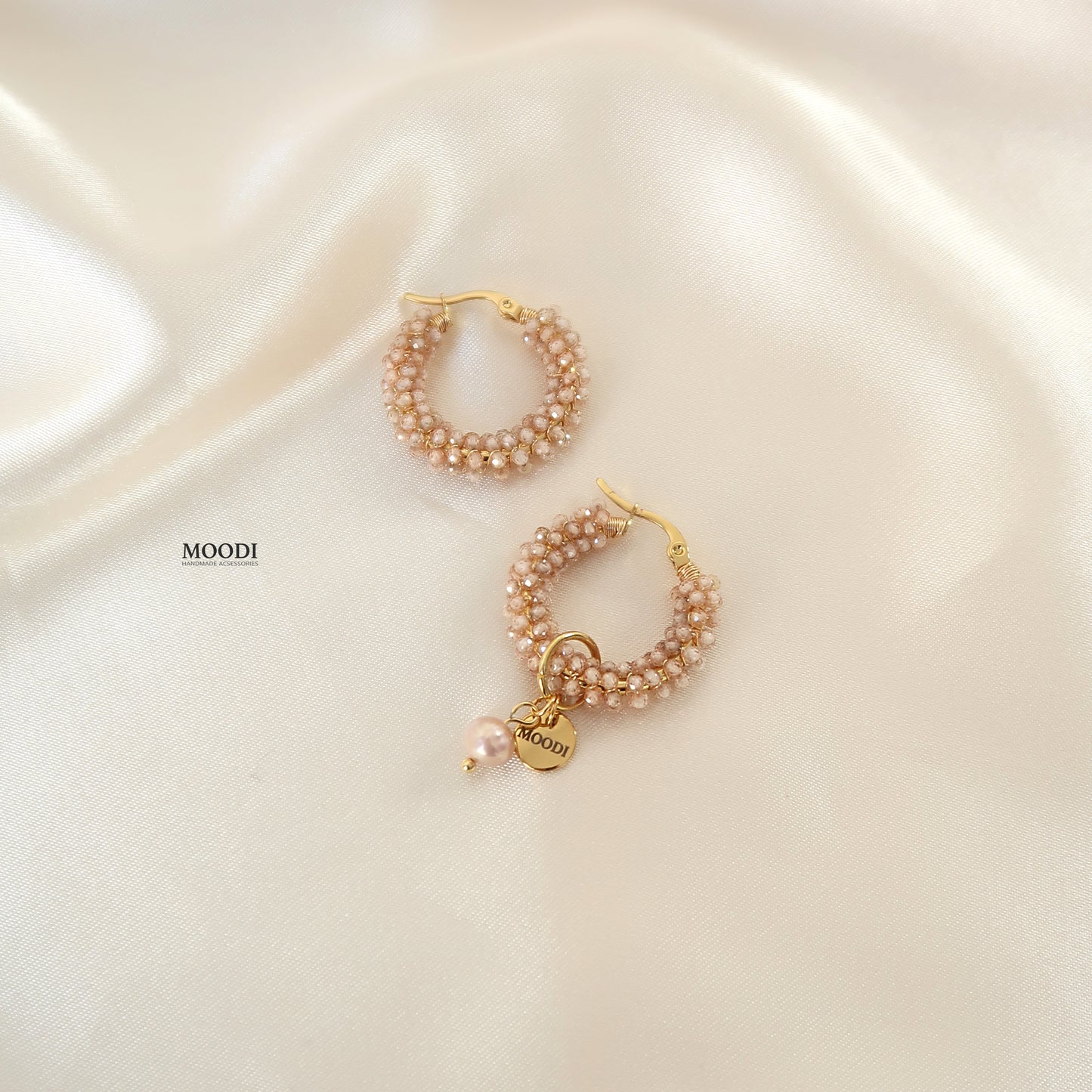 Earrings Hoop Nude beige / Swarovski