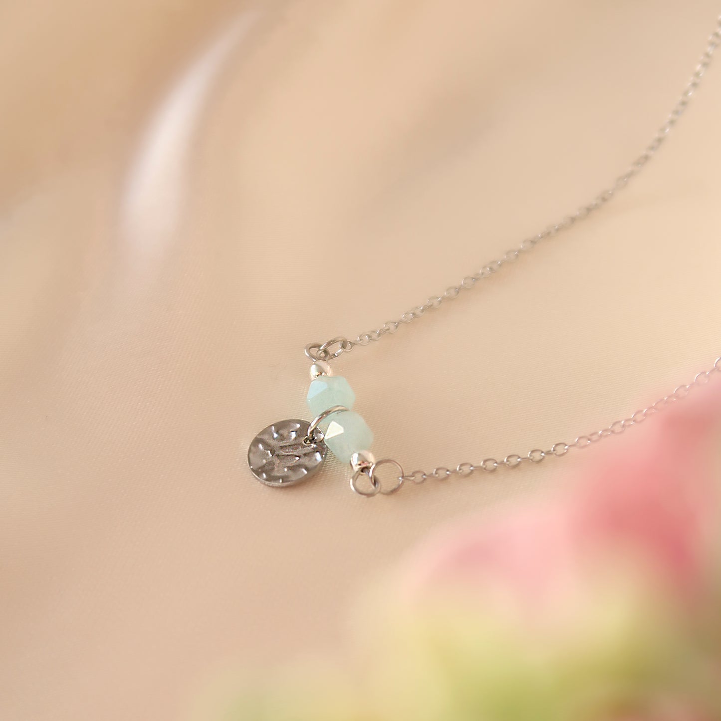 Minimalist Aquamarine Necklace 