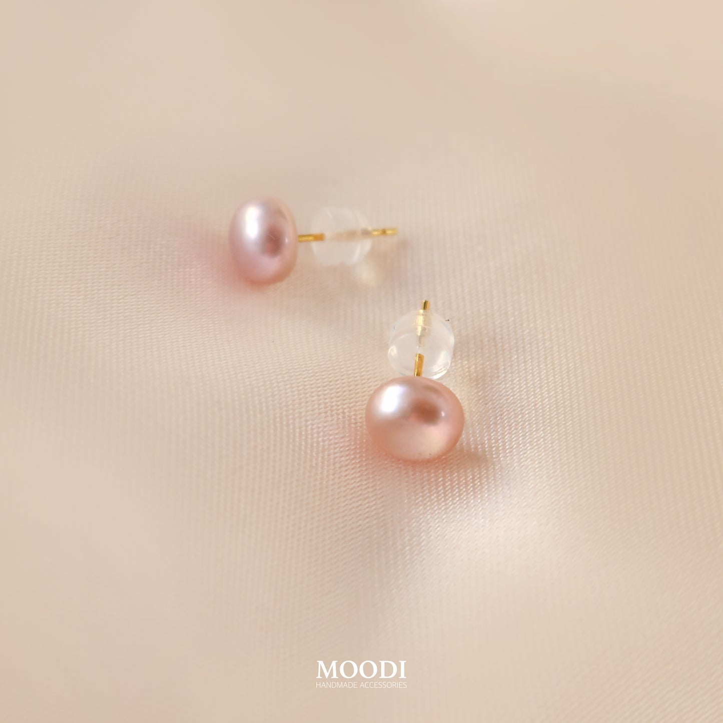 Earrings Stud Pink