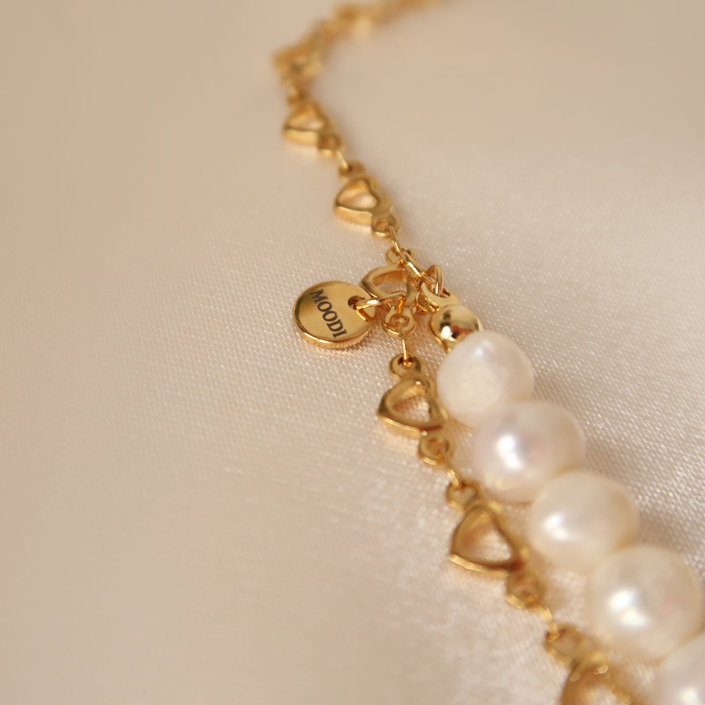 Necklace "Hera" with natural pearls and hearts