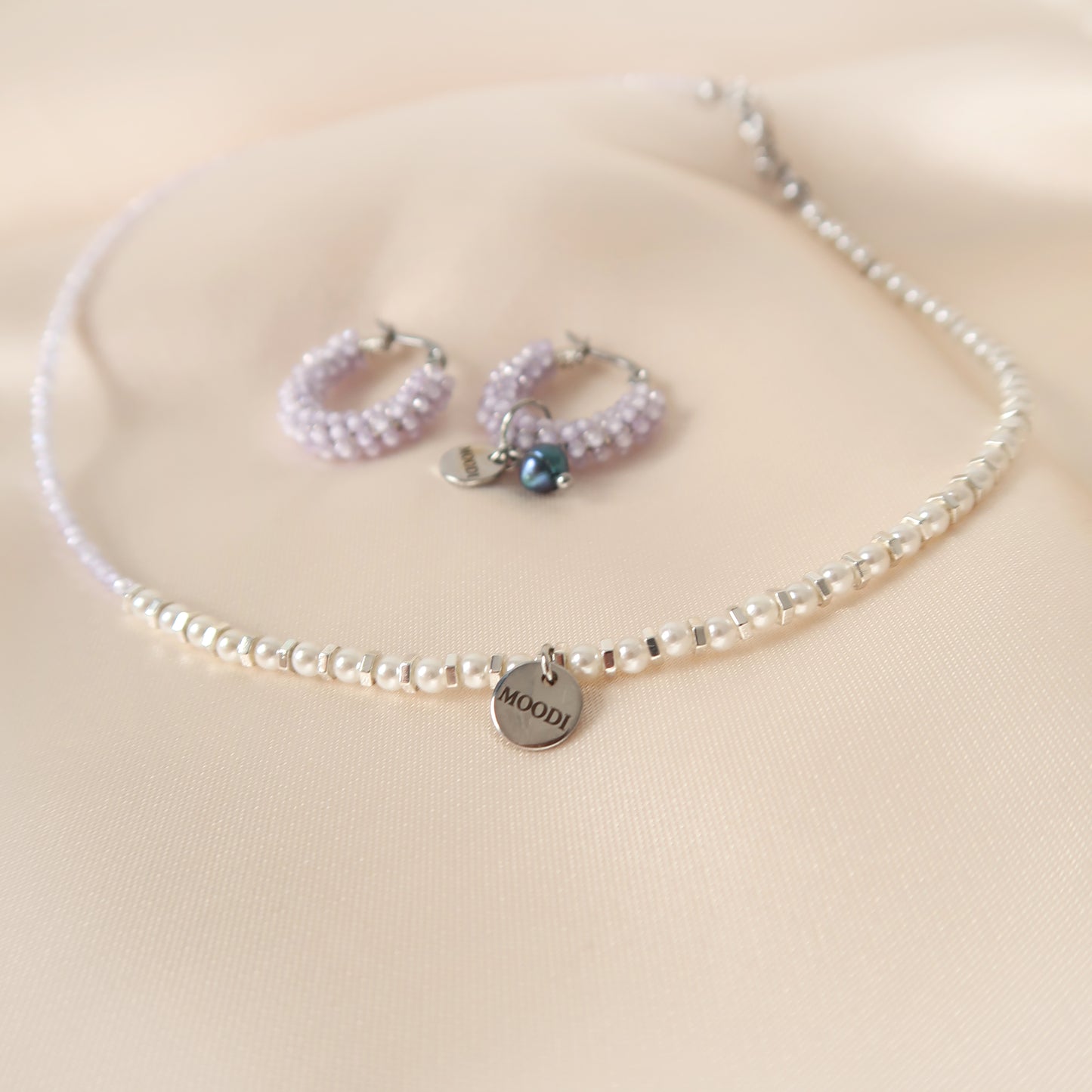 Necklace Pearls and Swarovski stones