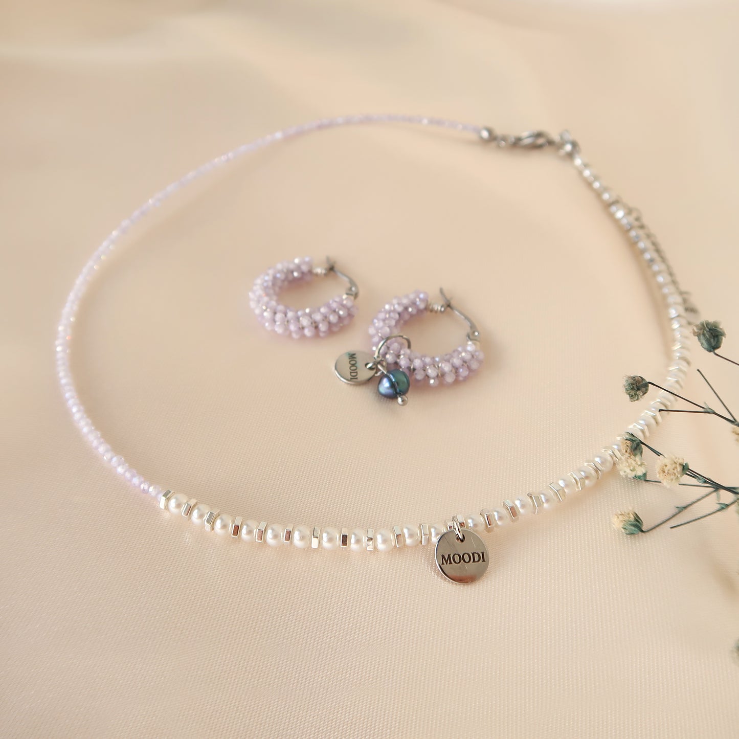 Necklace Pearls and Swarovski stones