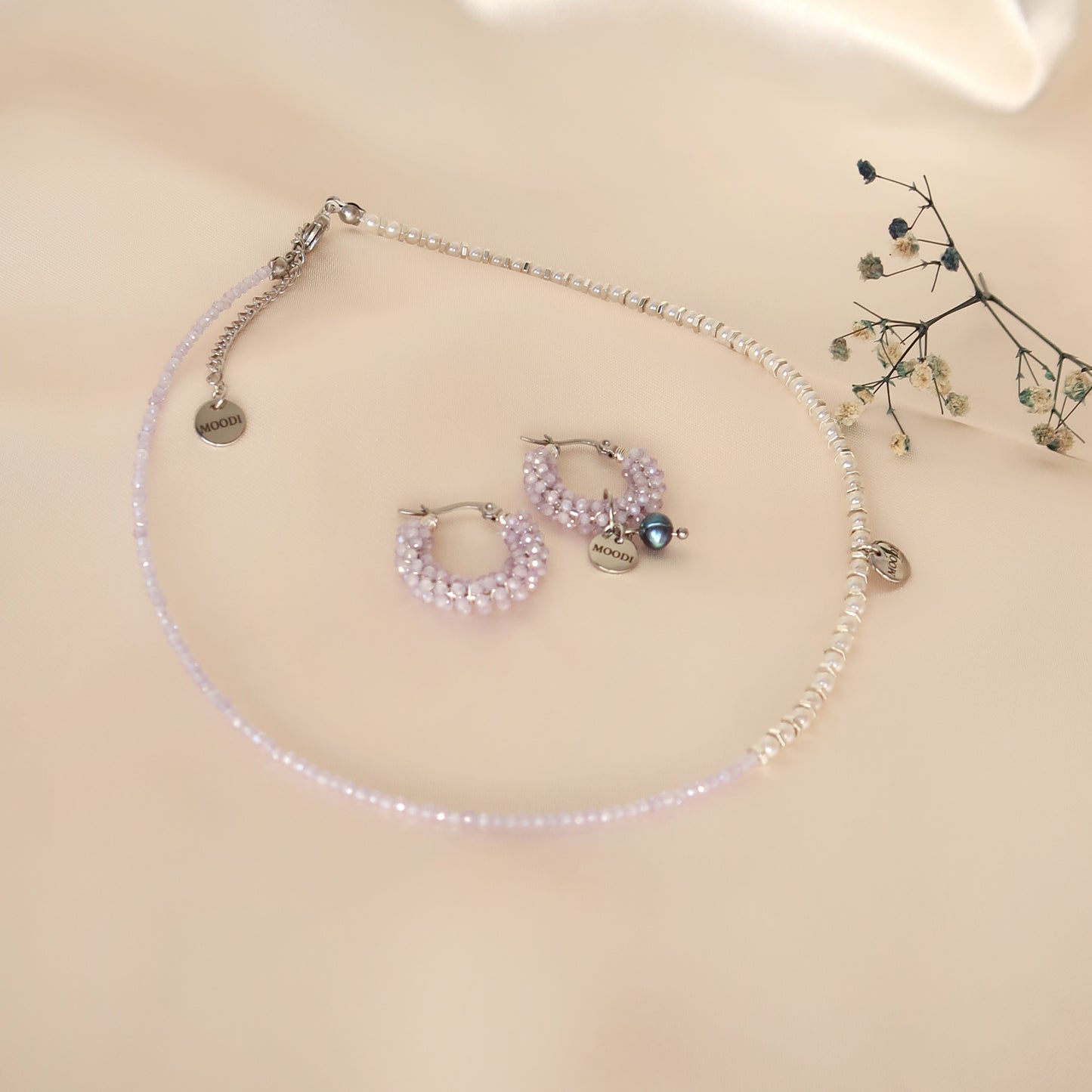 Necklace Pearls and Swarovski stones