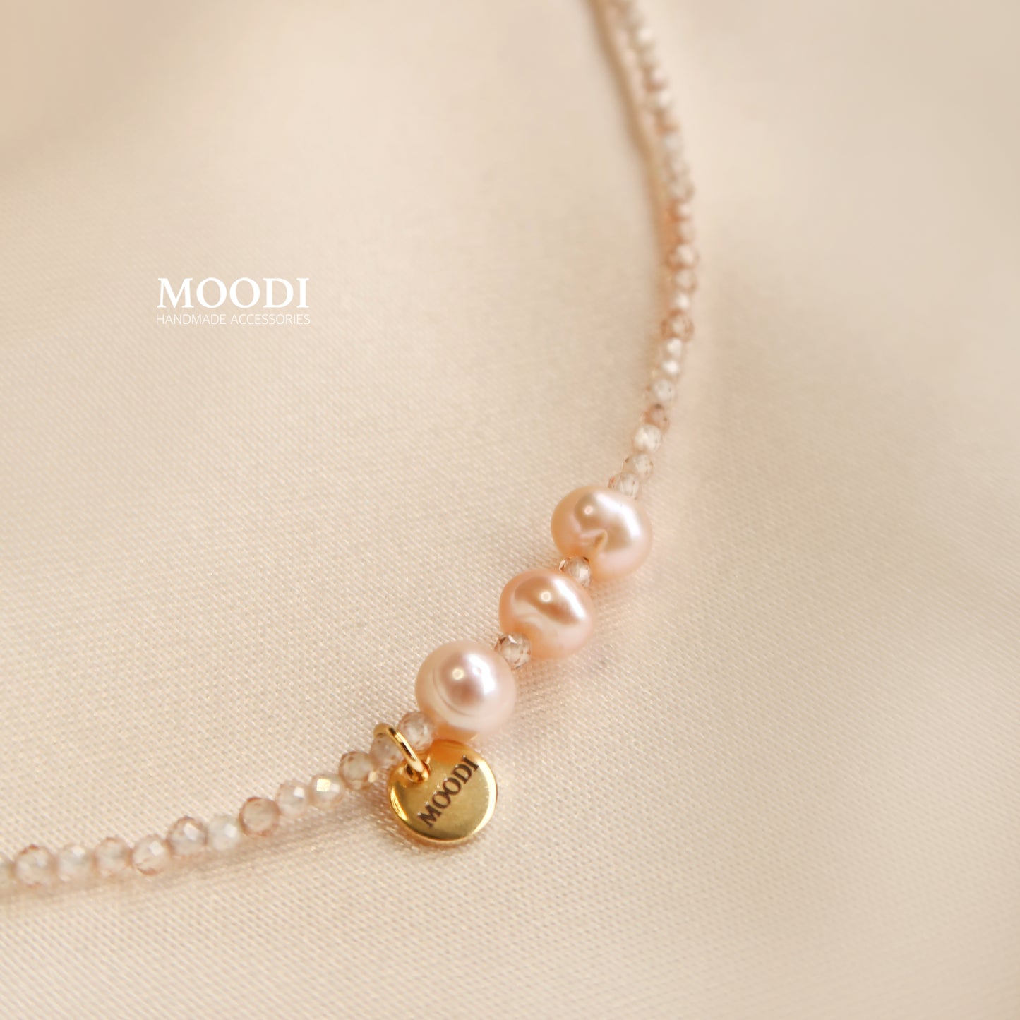 Necklace "Beige Swarovski"