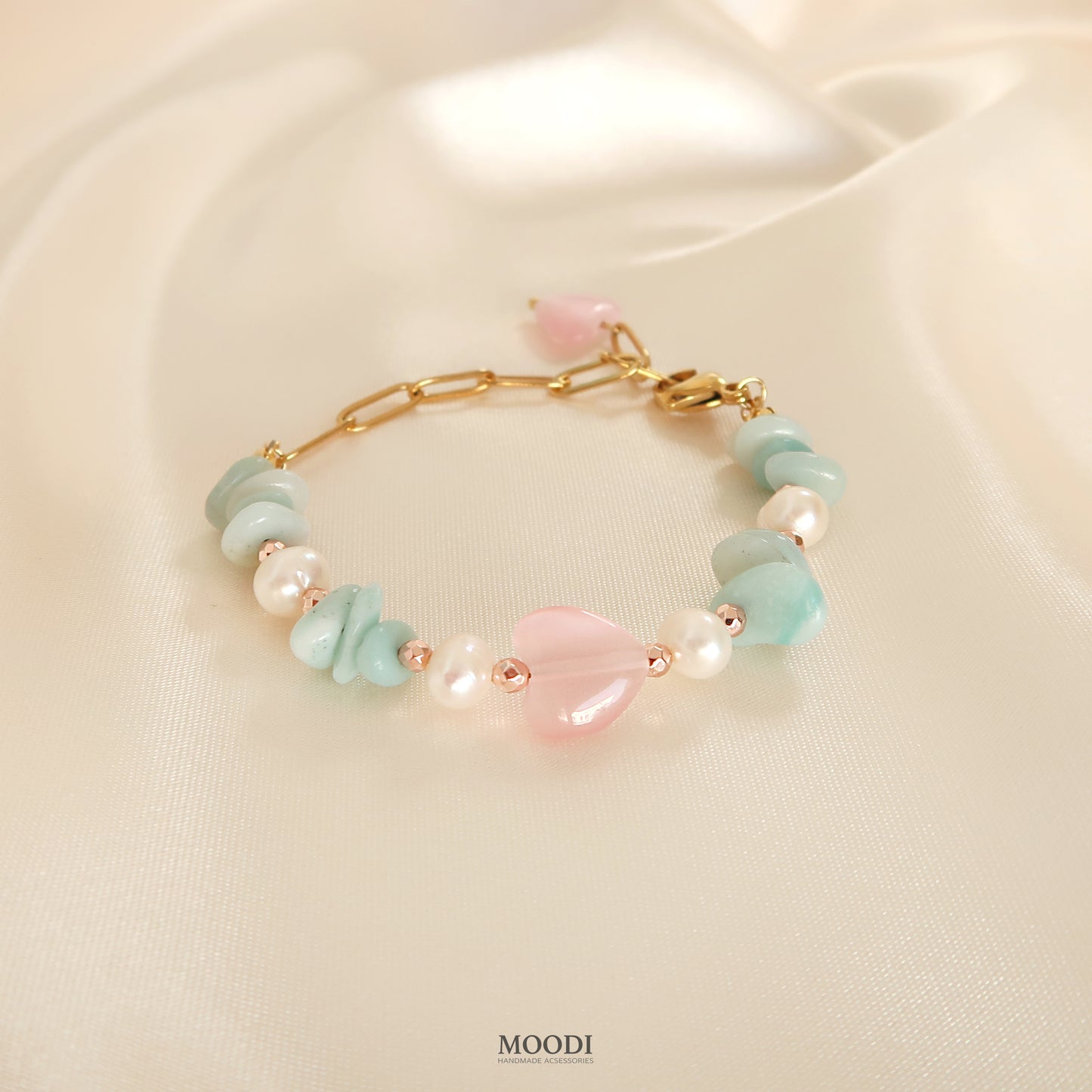 "Linda" Rose bracelet