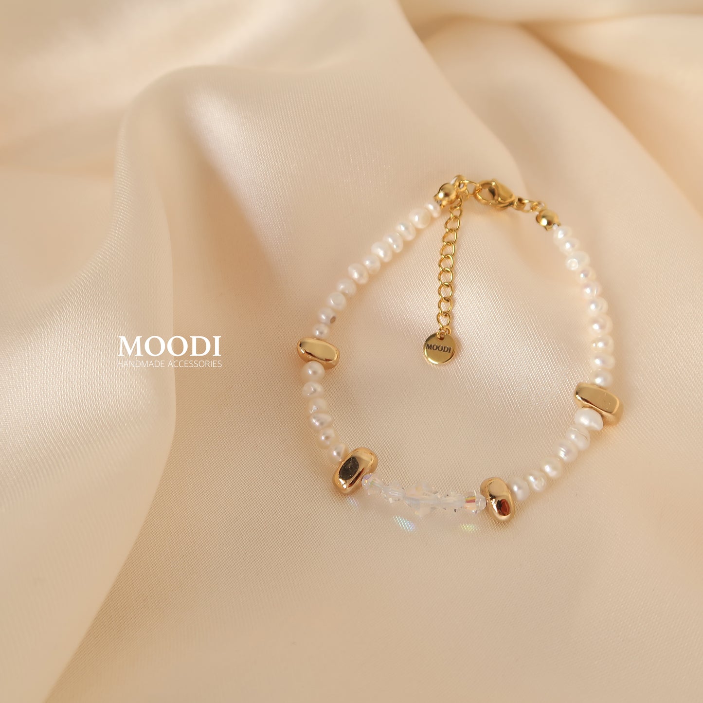 Lux Pearls and Swarovski bracelet