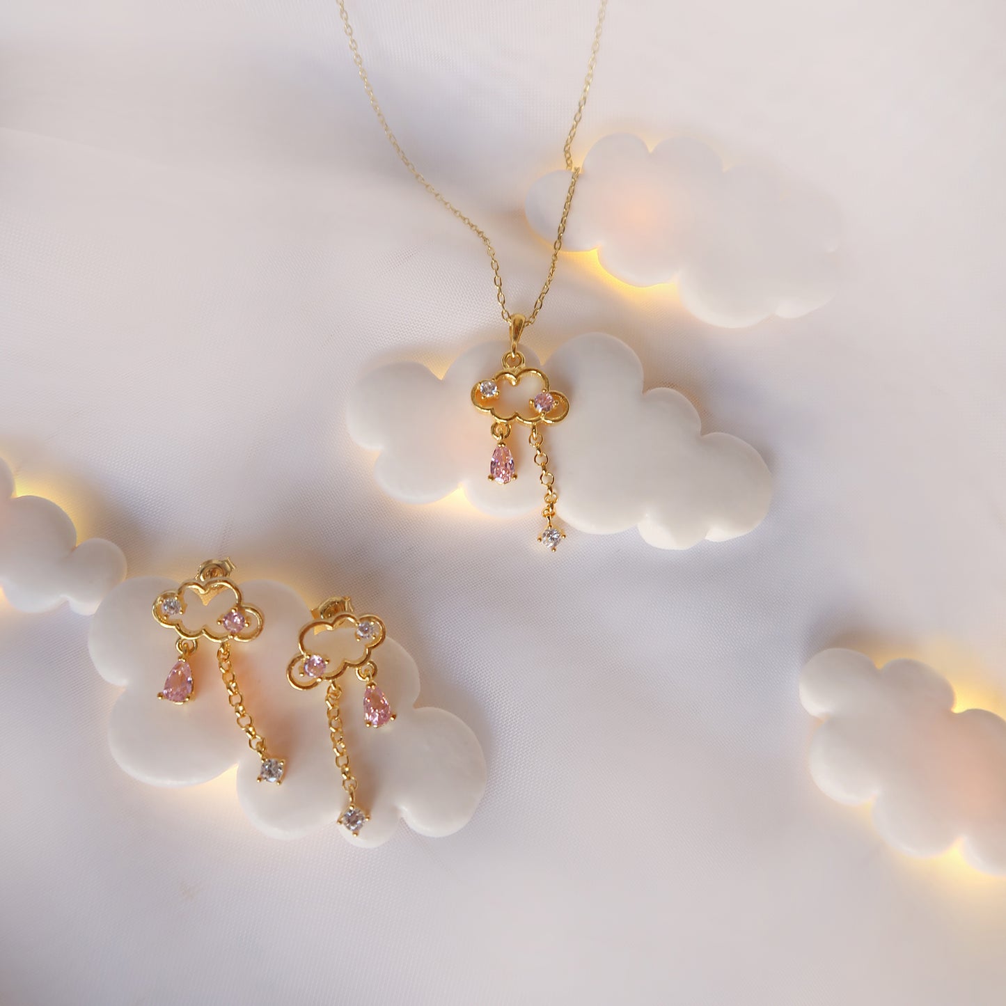 Clouds Gold Quartz Earrings