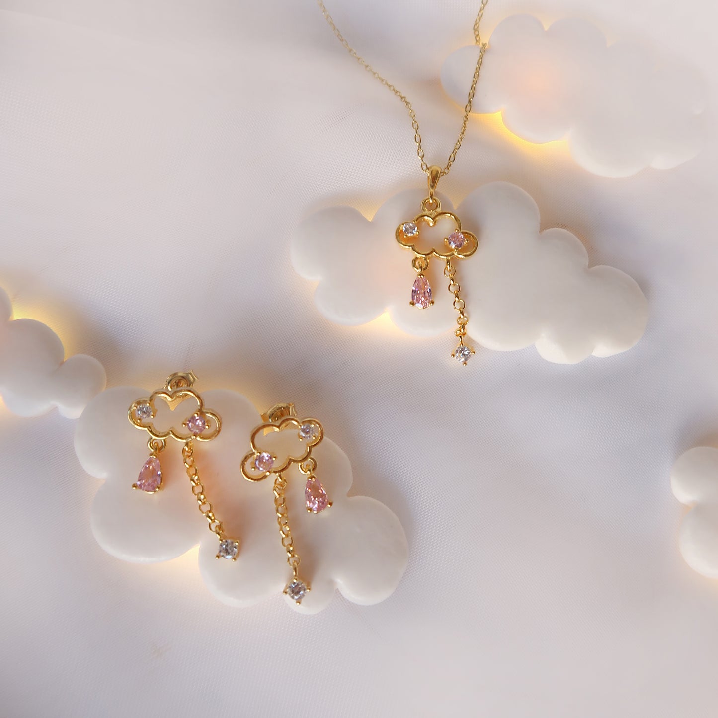 Clouds Gold Quartz Earrings