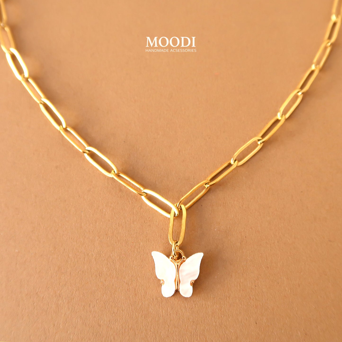 "Brina" butterfly necklace